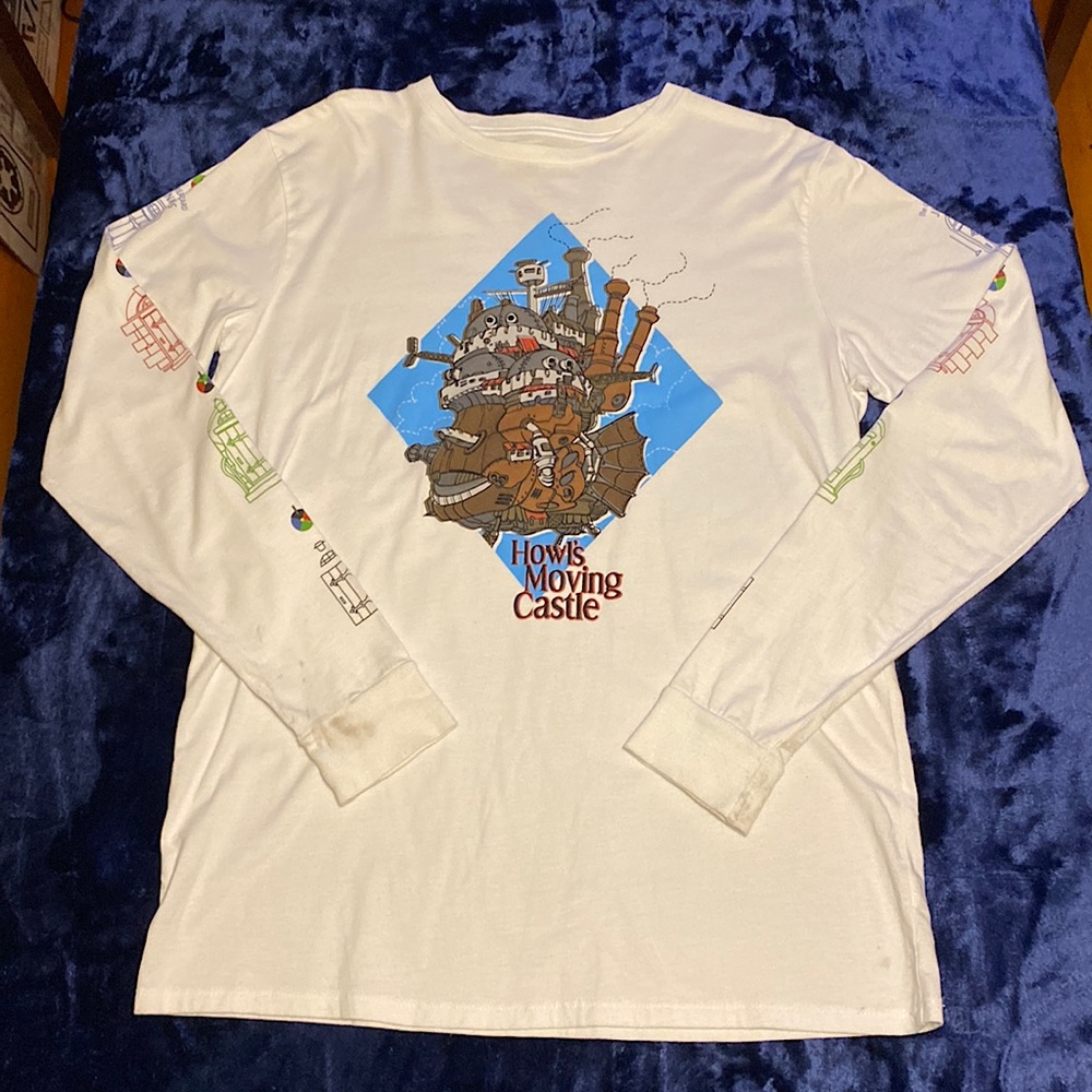 White, “Howl’s Moving Castle” Long Sleeve Graphic Tee